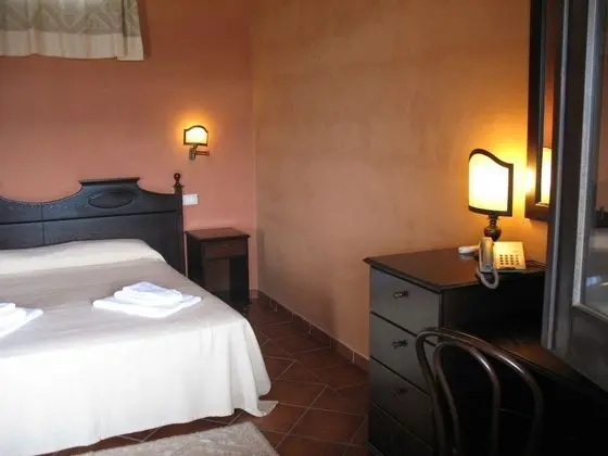 Panoramic Tek Büyük Yataklı Oda