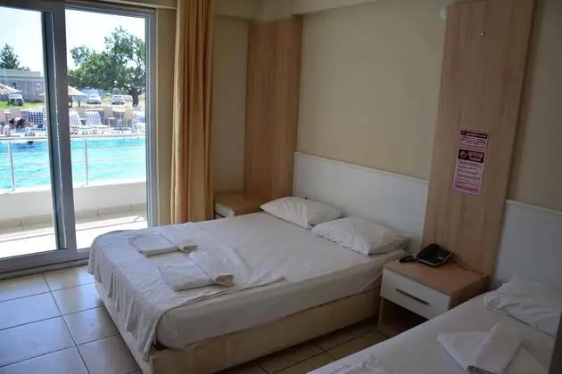 Triple, Deniz veya Kara Manzaralı