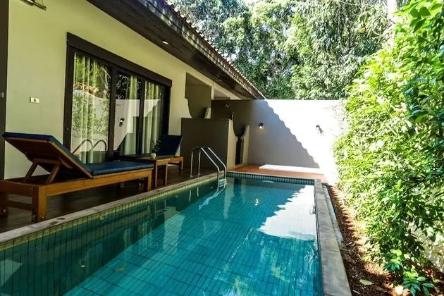 Tropical pool villa