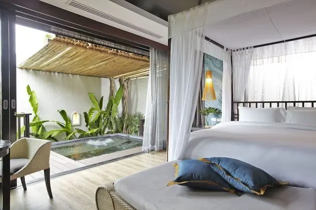 Sareeraya pool villa