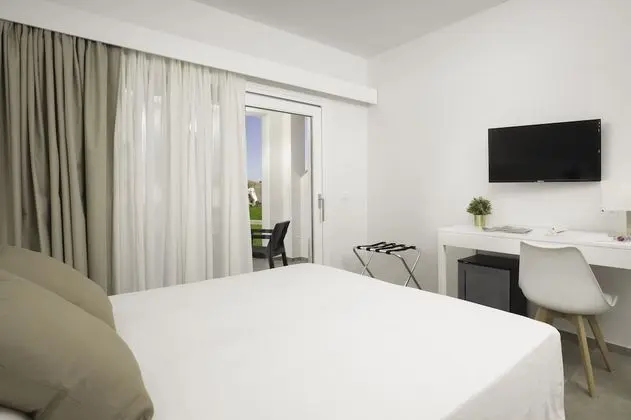 Classic Tek Büyük veya İki Ayrı Yataklı Oda