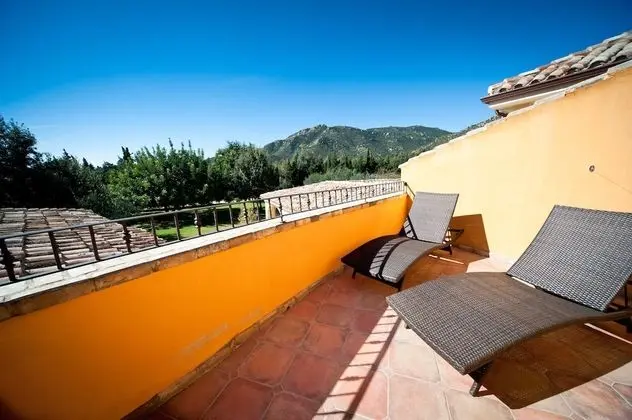 Superior Tek Büyük veya İki Ayrı Yataklı Oda