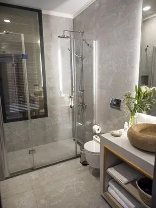 Corner Suite, Deniz Manzaralı, Jakuzili