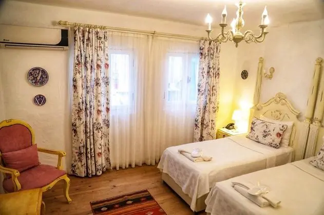 Deluxe Oda Balkonlu