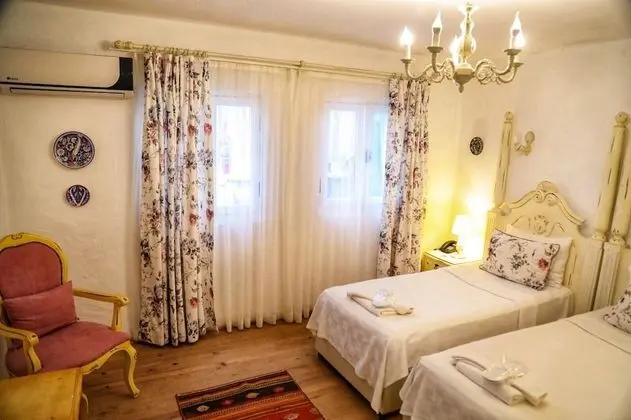Deluxe Tek Büyük Yataklı Oda, Balkon