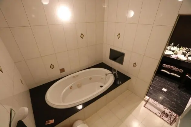 Standard Tek Büyük Yataklı Oda, Sigara İçilebilir