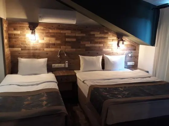 Deluxe Oda, Şehir veya Dağ Manzaralı