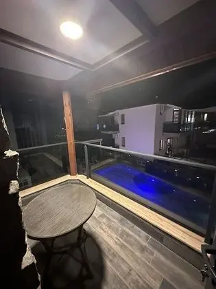 Luxury Tek Büyük veya İki Ayrı Yataklı Oda