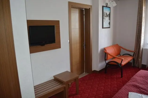 Standard Büyük Yataklı Tek Kişilik Oda
