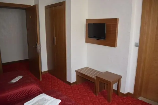 Standard Üç Kişilik Oda