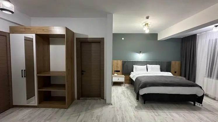 Corner Room, Orman Manzaralı, Balkonlu