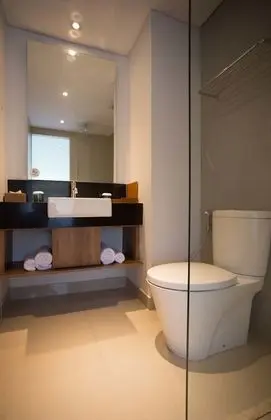 Premier Oda, Balkon