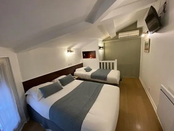 Comfort Dört Kişilik Oda, 2 Yatak Odası, Avlu Manzaralı