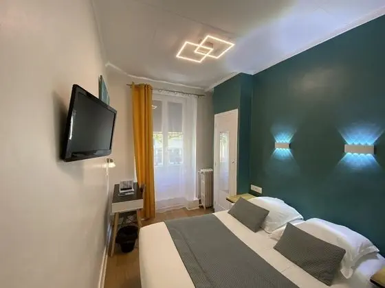 Design Tek Büyük Yataklı Oda