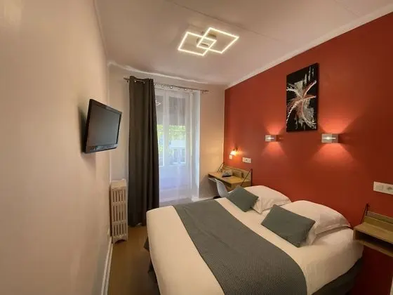 Design Tek Büyük Yataklı Oda