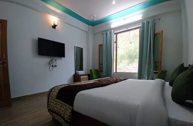 Deluxe Tek Büyük Yataklı Oda, 1 En Büyük (King) Boy Yatak, Sigara İçilmez, Dağ Manzaralı