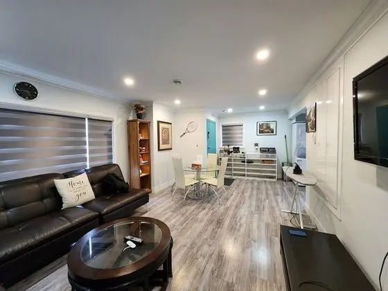 Family Ev, Sigara İçilmez, Şehir Manzaralı