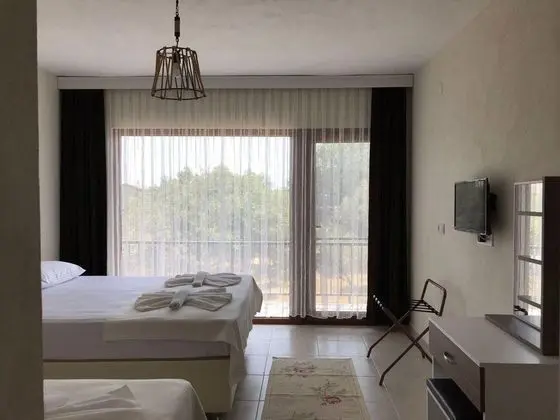Standart Oda, Deniz Manzaralı, Balkonlu