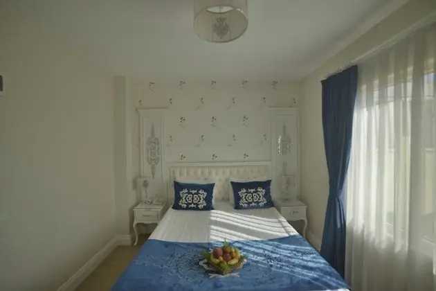 Çift Kişilik, Şehir Manzaralı