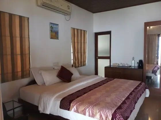 Executive Oda, 1 Yatak Odası, Kısmi Göl Manzaralı