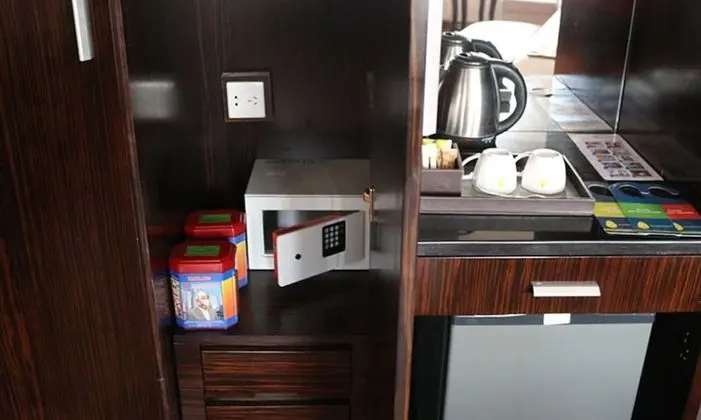 Deluxe Tek Büyük Yataklı Oda