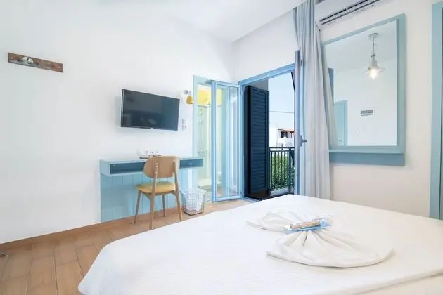 Standard Tek Büyük veya İki Ayrı Yataklı Oda, Balkon