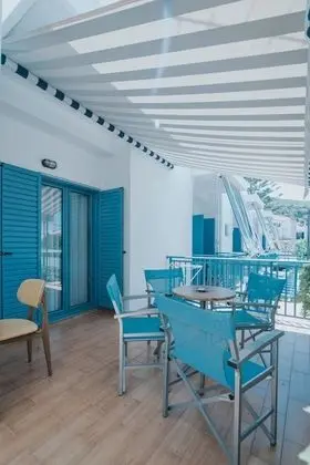 Standard Tek Büyük veya İki Ayrı Yataklı Oda, Balkon
