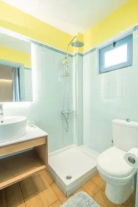 Standard Tek Büyük veya İki Ayrı Yataklı Oda, Balkon