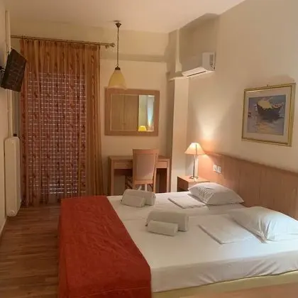 Tek Büyük veya İki Ayrı Yataklı Oda