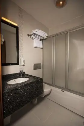 Standart Oda, Şehir Manzaralı