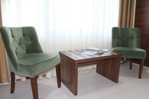 Standard Tek Büyük veya İki Ayrı Yataklı Oda, Dağ Manzaralı