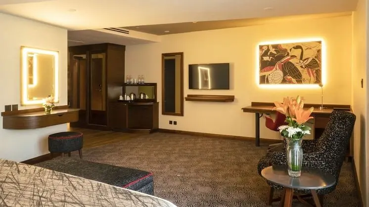 Superior Stüdyo Süit