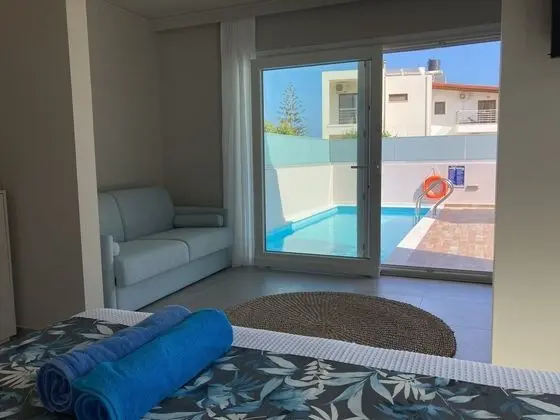 Superior Stüdyo Süit, Kişiye Özel Havuzlu, Denize Sıfır