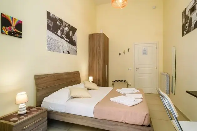 Tek Büyük Yataklı Oda, Özel Banyo (External)