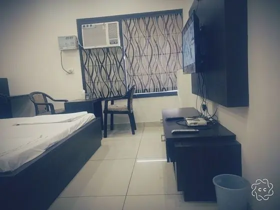 Luxury Tek Büyük Yataklı Oda