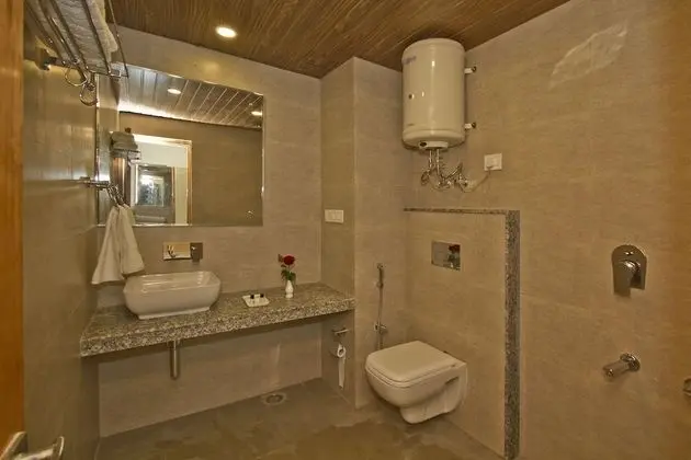 Premium Room Hill View with Balcony