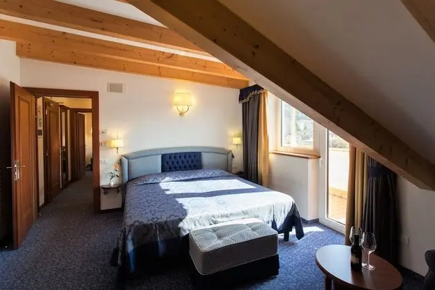 Tek Büyük Yataklı Oda (Elegance)