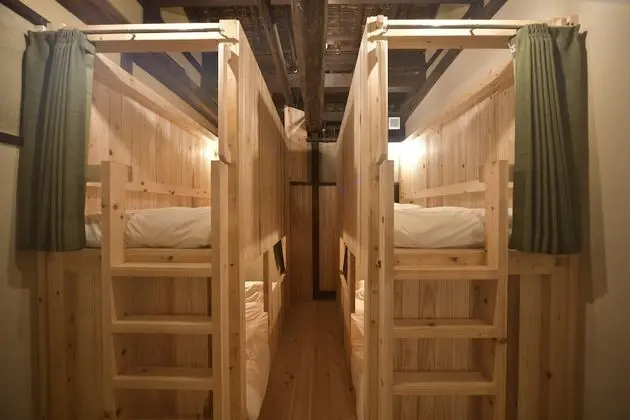 Ortak Ranzalı Oda (1 bed of Bunk Bed, Room name : HE)