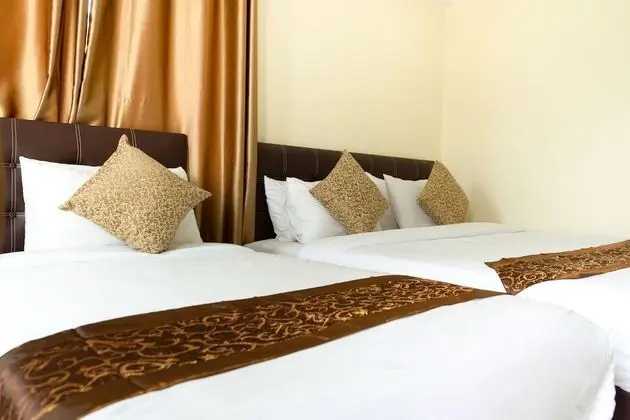 Basic Triple Room