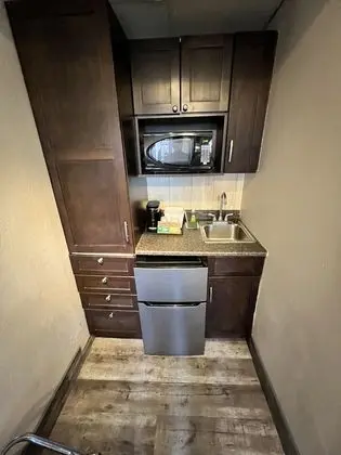 Efficiency, Oda, 2 Çift Kişilik Yatak, Sigara İçilmez