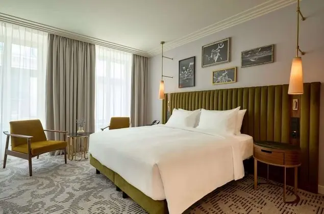 Oda, 1 En Büyük (King) Boy Yatak, Avlu Manzaralı