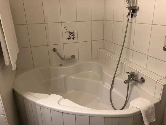 Business Tek Büyük Yataklı Oda, 1 Yatak Odası, Tepe Manzaralı