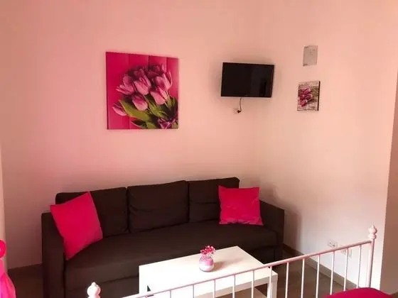 Dört Kişilik Oda, Sigara İçilmez