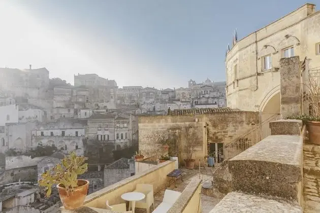 Family Oda, 1 Çift Kişilik Yatak ve Çekyat