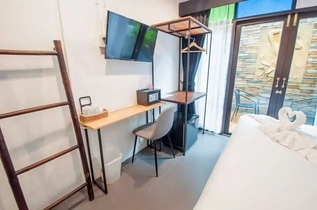 Deluxe Tek Büyük Yataklı Oda