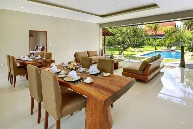 Villa, 4 Yatak Odası, Kişiye Özel Havuzlu