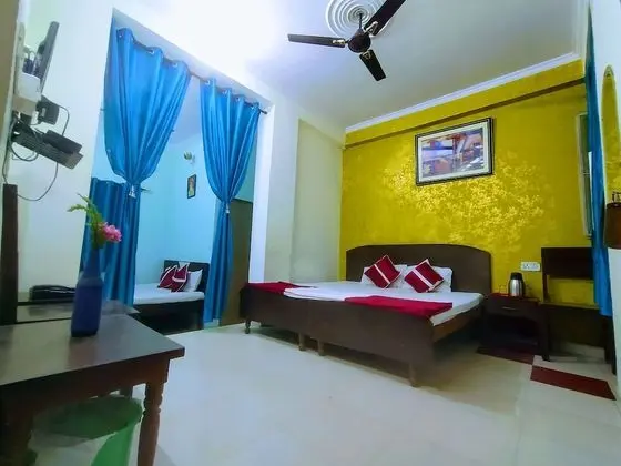 Family Oda (Four Bed, Non AC)