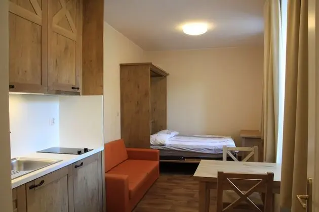 Apart Daire, Küçük Mutfak (L)