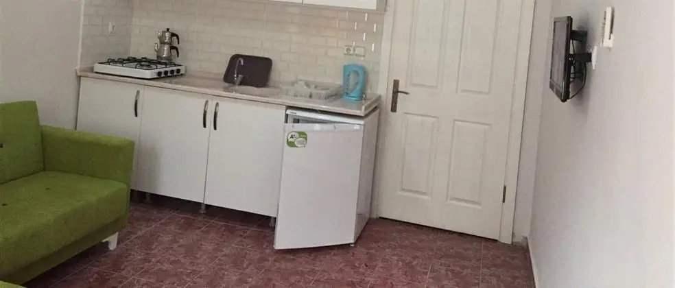 Daire-Tek Yatak Odalı, Havuz Manzaralı, Balkonlu