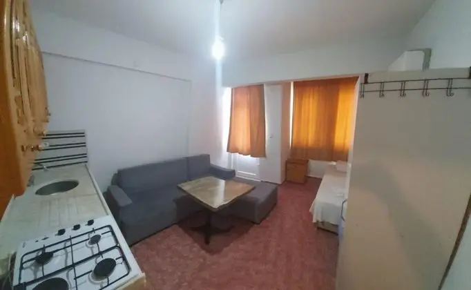 Suite-Iki Yatak Odalı, Havuz Manzaralı, Balkonlu